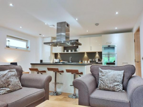 amazing apartments - Ravelston Terrace - free parking and gym